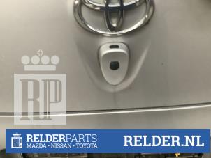 Gebrauchte Heckklappengriff Toyota iQ 1.0 12V VVT-i Preis € 35,00 Margenregelung angeboten von Relder Parts B.V.