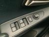 Elektrisches Fenster Schalter van een Mazda 2 (DJ/DL) 1.5 SkyActiv-G 90 2015