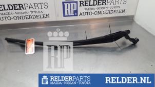 Used Front wiper arm Nissan Note (E12) 1.2 68 Price € 35,00 Margin scheme offered by Relder Parts B.V.