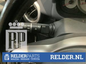 Gebrauchte Richtungsanzeiger Schalter Mazda 2 (DE) 1.3 16V S-VT Preis € 30,00 Margenregelung angeboten von Relder Parts B.V.