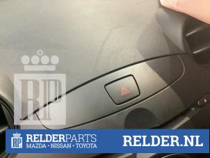 Gebrauchte Panikbeleuchtung Schalter Mazda 2 (DE) 1.3 16V S-VT Preis € 10,00 Margenregelung angeboten von Relder Parts B.V.