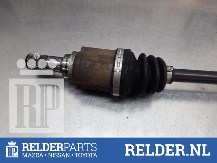 Front drive shaft, right from a Nissan Note (E12) 1.2 68 2016