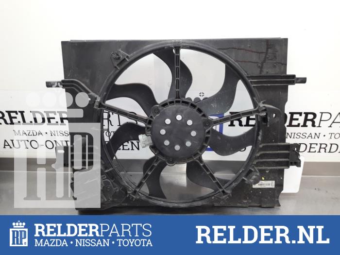 Cooling fans from a Nissan Micra (K14) 1.5 dCi 2018