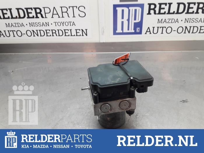 Begagnade ABS-dator Toyota ProAce 1.6 D-4D 115 16V Pris € 125,00 Marginaltabell erbjuds av Relder Parts B.V.