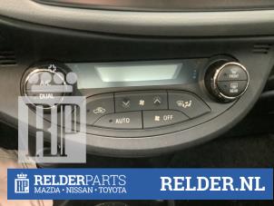 Używane Panel sterowania nagrzewnicy Toyota Yaris III (P13) 1.5 16V Hybrid Cena € 50,00 Procedura marży oferowane przez Relder Parts B.V.