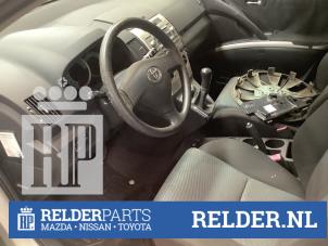 Gebrauchte Sicherheitsgurt Schließe rechts vorne Toyota Corolla Verso (R10/11) 1.6 16V VVT-i Preis € 20,00 Margenregelung angeboten von Relder Parts B.V.