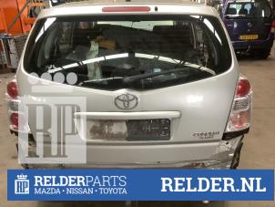 Used Tailgate Toyota Corolla Verso (R10/11) 1.6 16V VVT-i Price € 150,00 Margin scheme offered by Relder Parts B.V.
