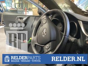 Used Steering wheel Toyota Auris (E18) 1.8 16V Hybrid Price € 75,00 Margin scheme offered by Relder Parts B.V.