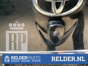 Używane Przelacznik pokrywy bagaznika Toyota iQ 1.0 12V VVT-i Cena € 35,00 Procedura marży oferowane przez Relder Parts B.V.
