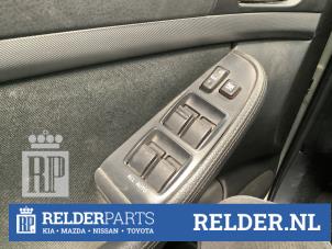 Begagnade Brytare, eldrivna fönster Toyota Avensis Wagon (T25/B1E) 1.8 16V VVT-i Pris € 45,00 Marginaltabell erbjuds av Relder Parts B.V.