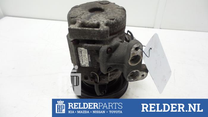 Usagé Pompe clim Toyota Avensis (T22) 1.8 16V VVT-i Prix € 70,00 Règlement à la marge proposé par Relder Parts B.V.