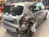 Toyota Corolla Verso (R10/11) 1.8 16V VVT-i Tendeur de ceinture arrière droit