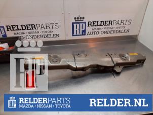 Used Lock plate Toyota Prius (NHW20) 1.5 16V Price € 35,00 Margin scheme offered by Relder Parts B.V.