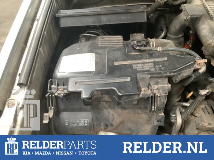 Begagnade Luftfilterhus Toyota Land Cruiser (J12) 3.0 D-4D 16V Pris € 90,00 Marginaltabell erbjuds av Relder Parts B.V.