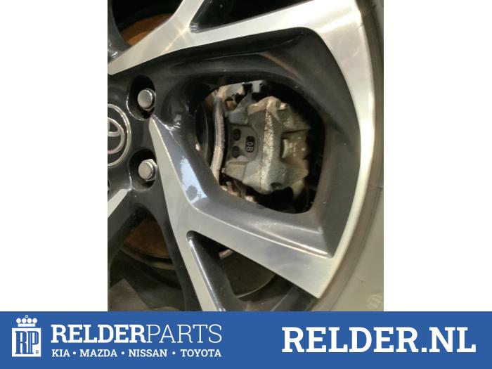 Gebrauchte Bremszange links hinten Toyota C-HR (X1,X5) 2.0 16V Hybrid Preis € 60,00 Margenregelung angeboten von Relder Parts B.V.
