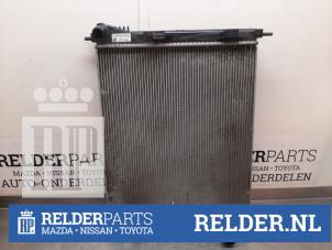 Usagé Radiateur d'eau Nissan Pulsar (C13) 1.2 DIG-T 16V Prix € 90,00 Règlement à la marge proposé par Relder Parts B.V.