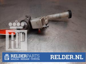Używane Glówny cylinder hamulcowy Nissan Pulsar (C13) 1.2 DIG-T 16V Cena € 30,00 Procedura marży oferowane przez Relder Parts B.V.