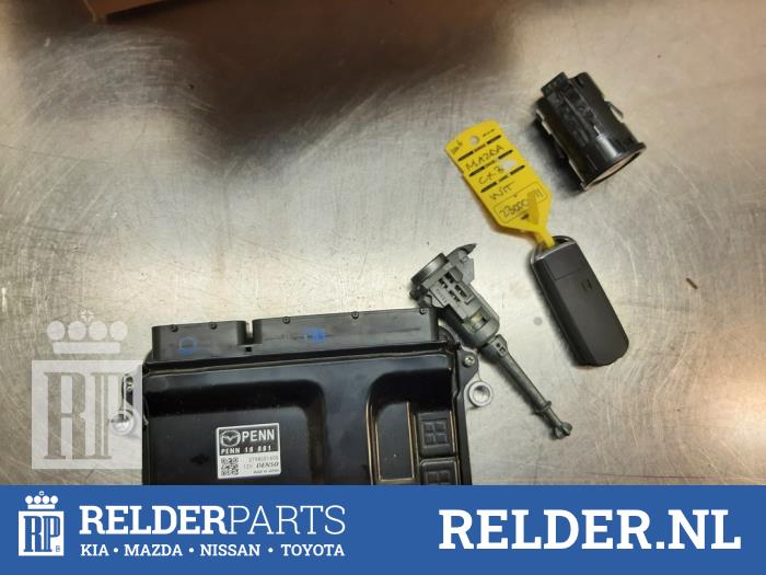 Used Engine management computer Mazda CX-3 (DJ/DK) 2.0 SkyActiv-G 120 Price € 200,00 Margin scheme offered by Relder Parts B.V.