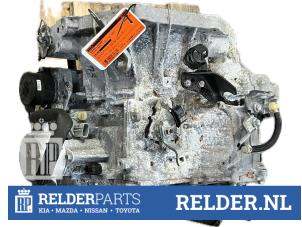 Getriebe van een Toyota Yaris III (P13) 1.5 16V Dual VVT-iE 2020