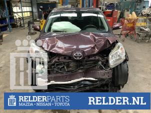 Usados Tensor de cinturón de seguridad izquierda Toyota Urban Cruiser 1.33 Dual VVT-I 16V 2WD Precio € 90,00 Norma de margen ofrecido por Relder Parts B.V.
