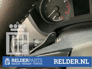 Używane Przelacznik kierunkowskazu Toyota Yaris III (P13) 1.5 16V Dual VVT-iE Cena € 25,00 Procedura marży oferowane przez Relder Parts B.V.
