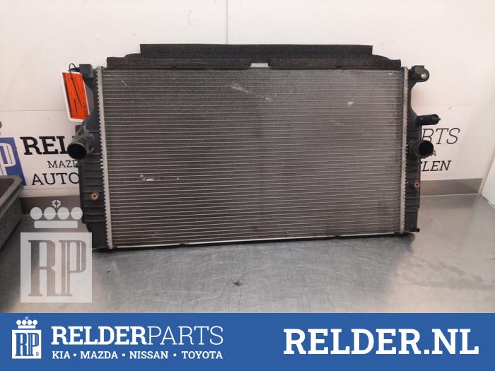 Gebrauchte Kühler Toyota Avensis Wagon (T27) 2.0 16V D-4D-F Preis € 50,00 Margenregelung angeboten von Relder Parts B.V.