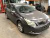 Toyota Avensis Wagon (T27) 2.0 16V D-4D-F Front wiper motor