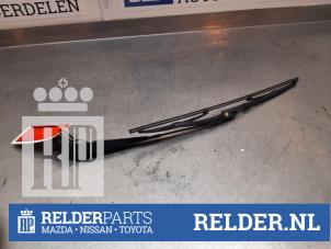Used Rear wiper arm Toyota Prius (NHW20) 1.5 16V Price € 25,00 Margin scheme offered by Relder Parts B.V.
