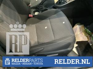Used Seat, right Toyota Auris (E18) 1.8 16V Hybrid Price € 75,00 Margin scheme offered by Relder Parts B.V.