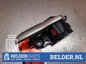 Gebrauchte Türgriff 4-türig links vorne Toyota C-HR (X1,X5) 2.0 16V Hybrid Preis € 25,00 Margenregelung angeboten von Relder Parts B.V.