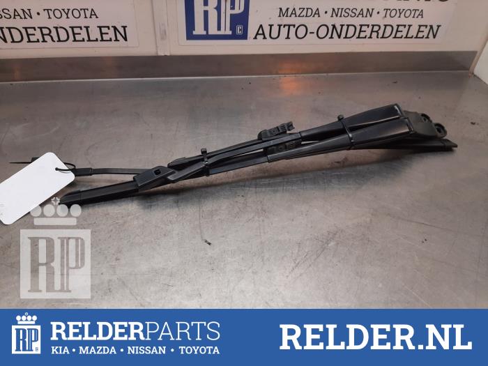 Scheibenwischerarm vorne Nissan Pulsar 1.2 DIG-T 16V - NISSAN