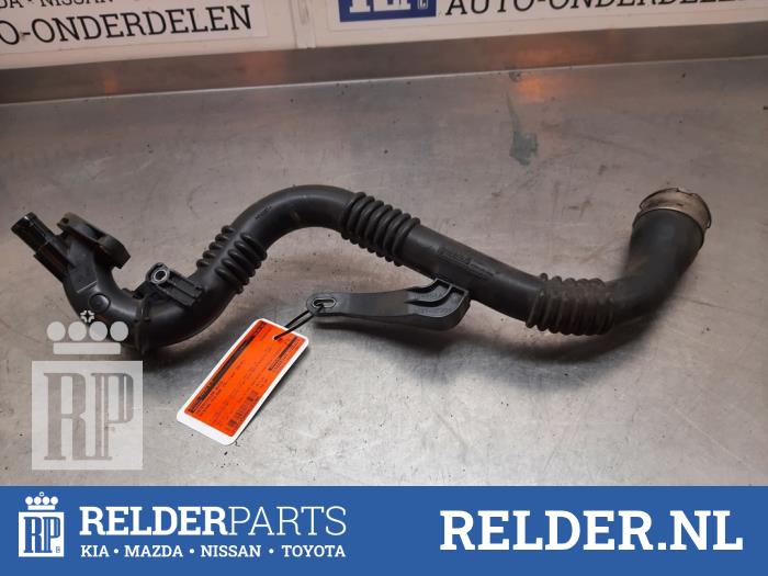 Usagé Tube intercooler Nissan Pulsar (C13) 1.2 DIG-T 16V Prix € 50,00 Règlement à la marge proposé par Relder Parts B.V.