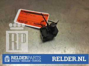 Gebrauchte Spiegel Schalter Nissan Pulsar (C13) 1.2 DIG-T 16V Preis € 25,00 Margenregelung angeboten von Relder Parts B.V.