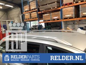 Used Roof rail kit Toyota Avensis Wagon (T25/B1E) 1.8 16V VVT-i Price € 150,00 Margin scheme offered by Relder Parts B.V.