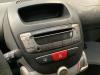 Toyota Aygo (B10) 1.0 12V VVT-i Reproductor de CD y radio
