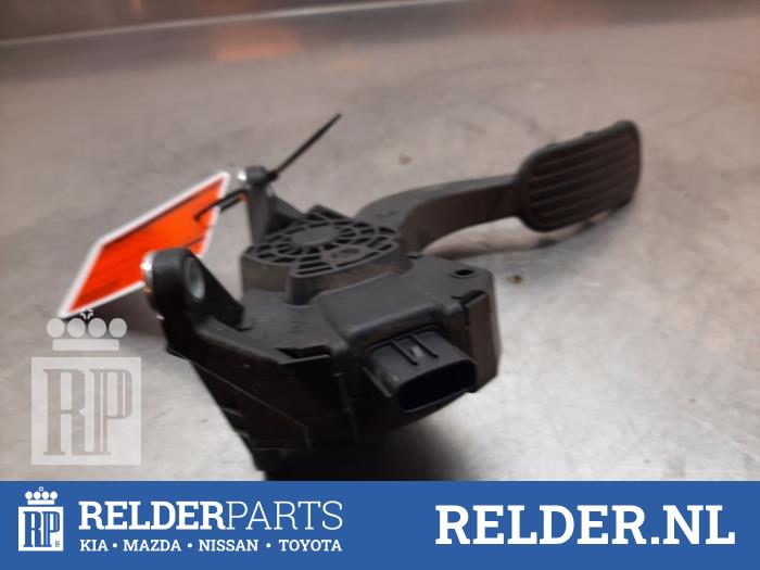 Begagnade Gaspedalsensor Toyota C-HR (X1,X5) 1.2 16V Turbo Pris € 70,00 Marginaltabell erbjuds av Relder Parts B.V.
