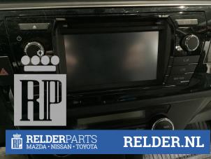Gebrauchte Radio CD Spieler Toyota Corolla (E15) 1.6 Dual VVT-i 16V Preis € 250,00 Margenregelung angeboten von Relder Parts B.V.
