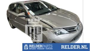 Używane Glówny cylinder hamulcowy Toyota Auris (E18) 1.8 16V Hybrid Cena € 200,00 Procedura marży oferowane przez Relder Parts B.V.