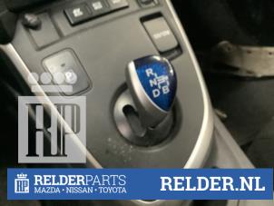 Used Gear stick knob Toyota Auris (E18) 1.8 16V Hybrid Price € 75,00 Margin scheme offered by Relder Parts B.V.