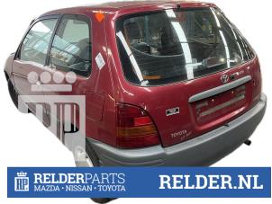 Używane Stopa amortyzatora prawy tyl Toyota Starlet (EP9) 1.3,XLi,GLi 16V Cena € 35,00 Procedura marży oferowane przez Relder Parts B.V.