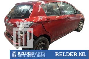 Używane Napinacz pasa bezpieczenstwa srodkowy tyl Toyota Yaris III (P13) 1.5 16V Hybrid Cena € 25,00 Procedura marży oferowane przez Relder Parts B.V.
