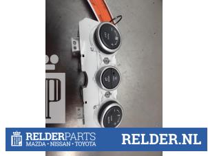 Usados Panel de control de calefacción Mazda 6 Sport (GG14) 1.8i 16V Precio de solicitud ofrecido por Relder Parts B.V.