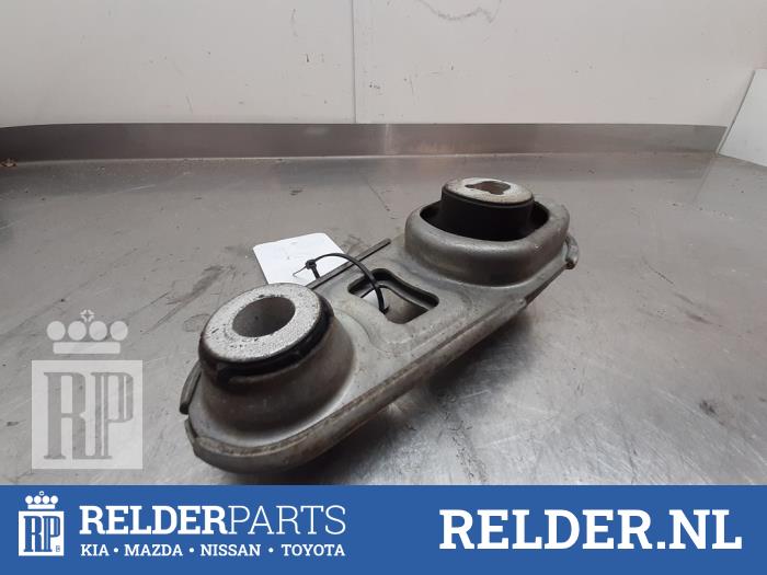 Usagé Support moteur Nissan Qashqai (J11) 1.6 DIG-T 163 16V Prix € 35,00 Règlement à la marge proposé par Relder Parts B.V.