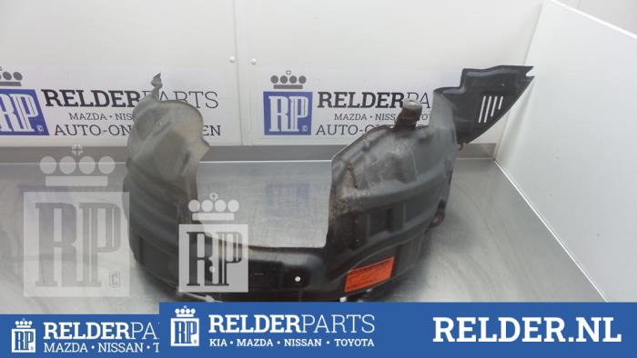 Usados Protector interno Mazda 2 (DE) 1.4 CDVi 16V Precio € 25,00 Norma de margen ofrecido por Relder Parts B.V.
