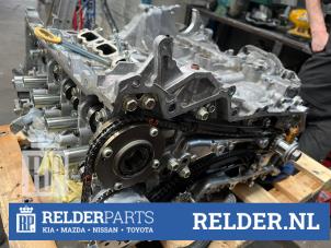 Engine from a Toyota C-HR (X1,X5) 2.0 16V Hybrid 2020