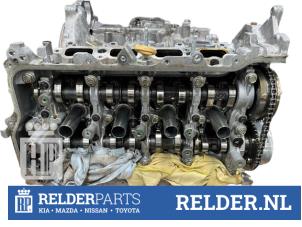 Engine from a Toyota C-HR (X1,X5) 2.0 16V Hybrid 2020
