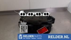 Begagnade Insugsrör Toyota Avensis (T25/B1B) 2.0 16V VVT-i D4 Pris € 60,00 Marginaltabell erbjuds av Relder Parts B.V.