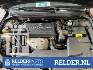 Used Mechanical fuel pump Toyota Avensis (T25/B1B) 2.0 16V VVT-i D4 Price € 135,00 Margin scheme offered by Relder Parts B.V.