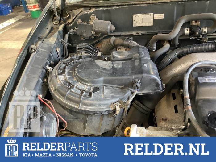 Gebrauchte Luftfiltergehäuse Toyota Land Cruiser 90 (J9) 3.0 TD Preis € 50,00 Margenregelung angeboten von Relder Parts B.V.