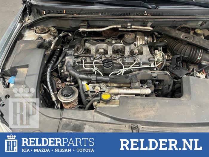 Begagnade Dynamo Toyota Avensis Wagon (T25/B1E) 2.0 16V D-4D-F Pris € 40,00 Marginaltabell erbjuds av Relder Parts B.V.